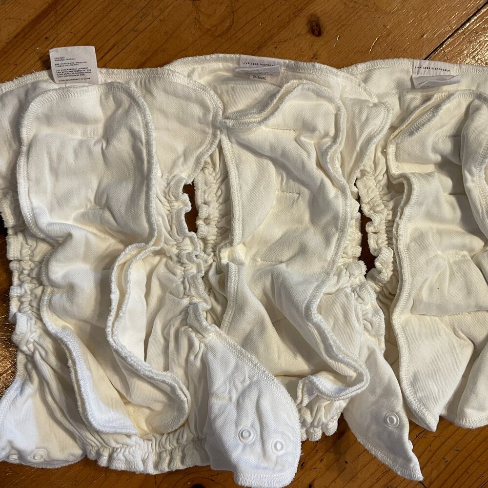 Bundle of qty. 3 Esembly inners  + 1 outer newborn cloth / reusable diapers